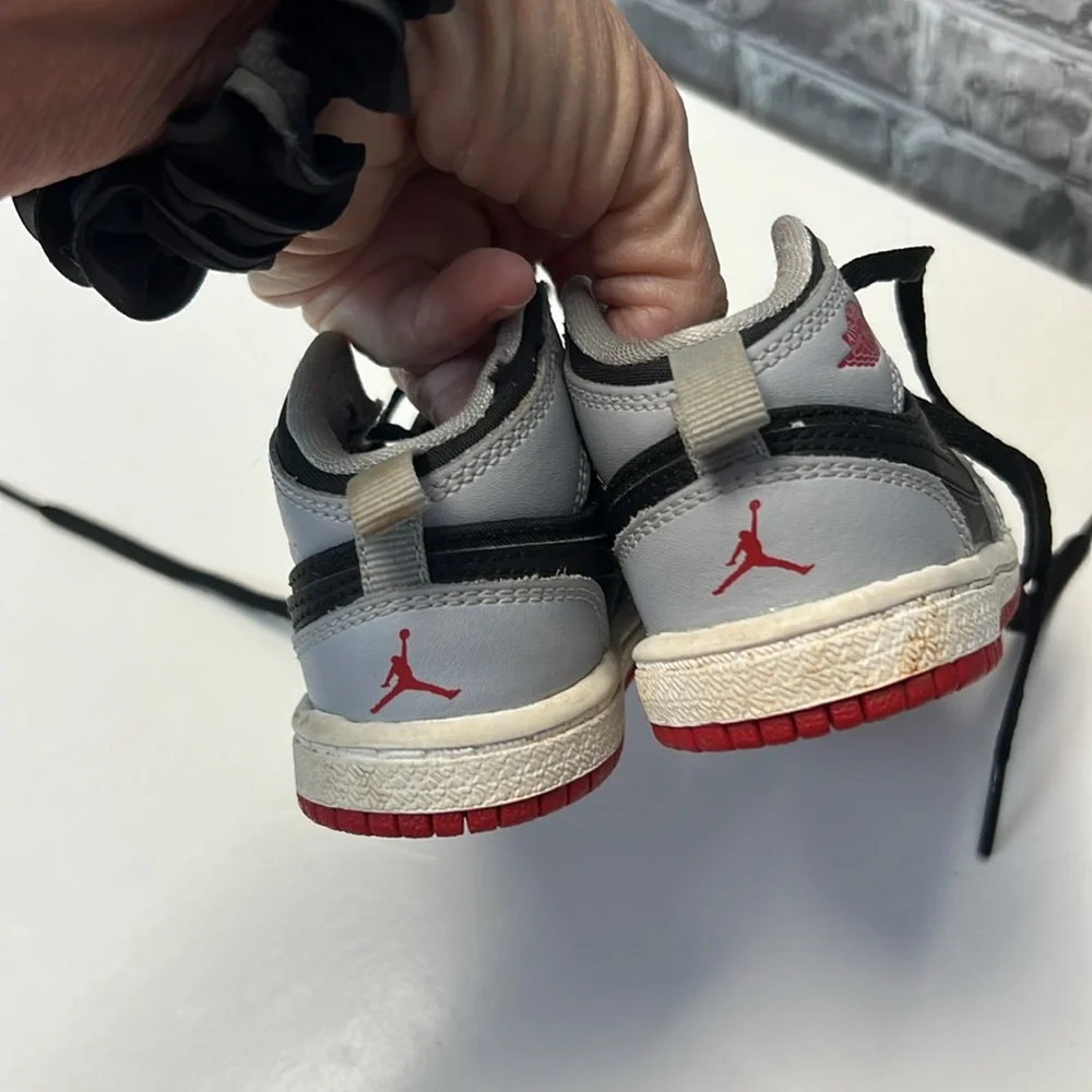 Nike air Jordan shoes‎
